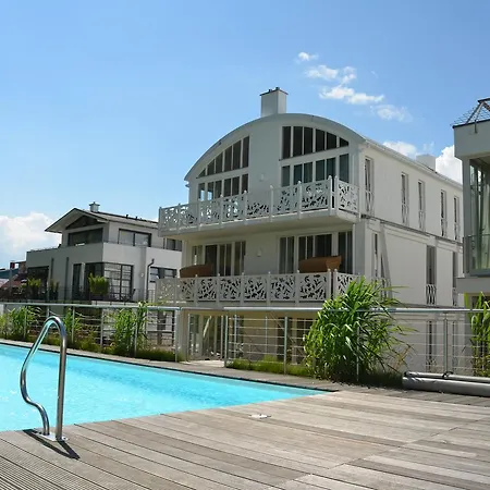 Johanna In - Penthouse 