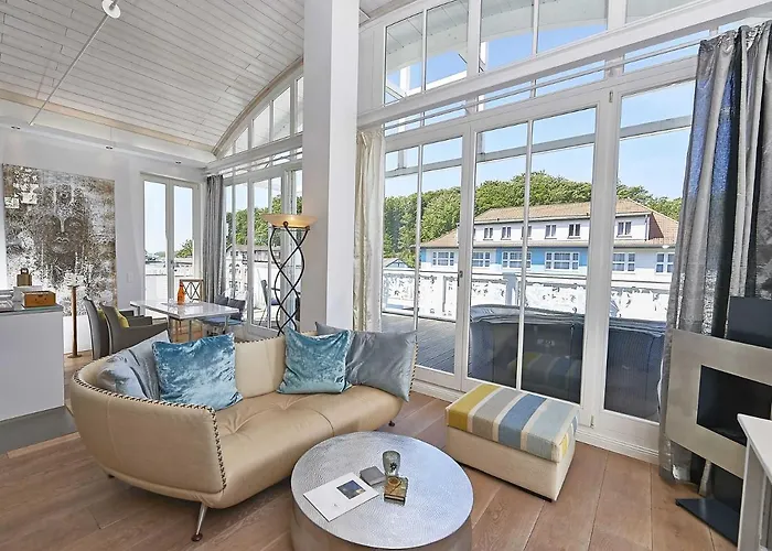 Johanna In - Penthouse 