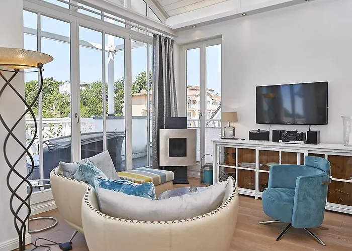 Johanna In - Penthouse 