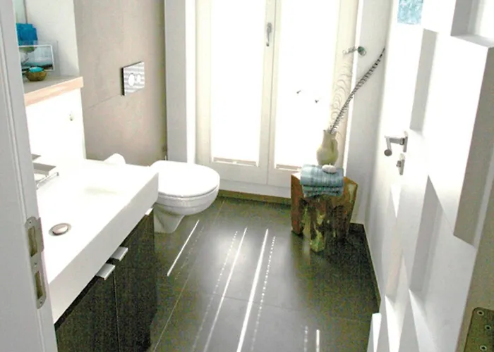 Johanna In - Penthouse 