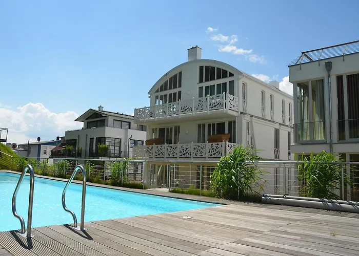 Johanna In - Penthouse 